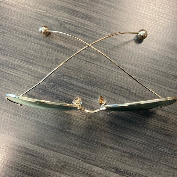 Gold and Green Sunglasses - Picture 3 of 4